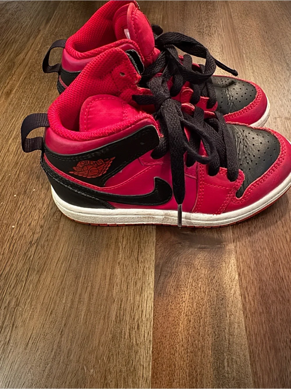 Jordan Kids High-Top Sneakers in Red and Black